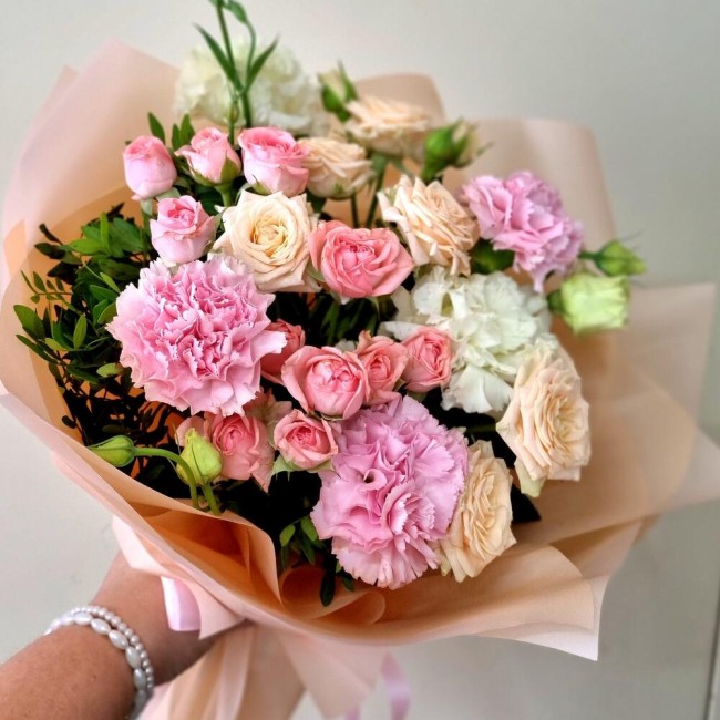 Букет цветов "Крем-брюле"