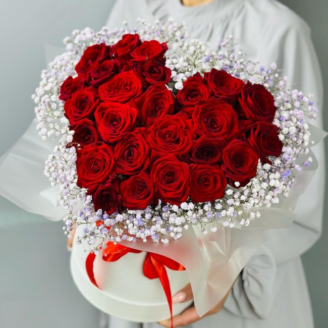 Букет цветов "Шляпная коробка Теплые чувства"